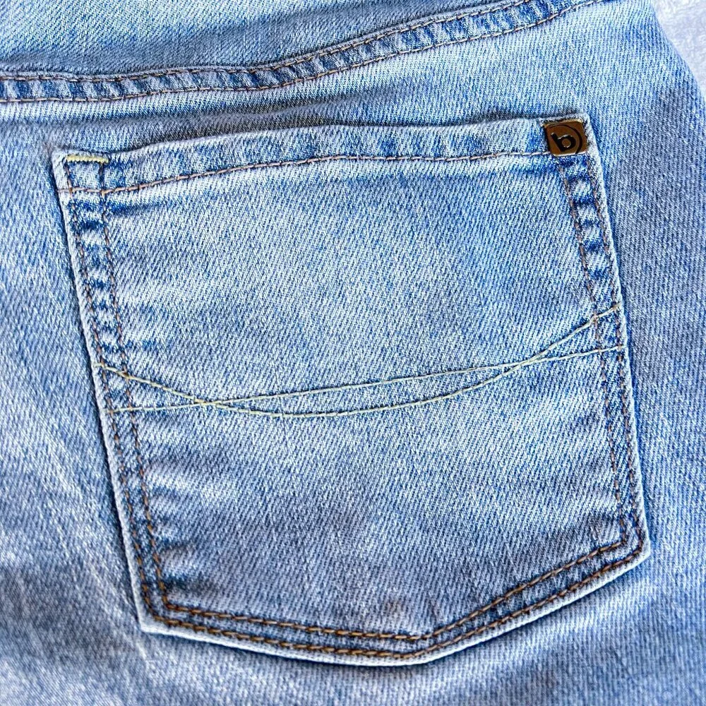 Women's B by Bullhead Pac Sun Jeans | Skinny Flare | Light Wash | Size 7 - Picture 11 of 14